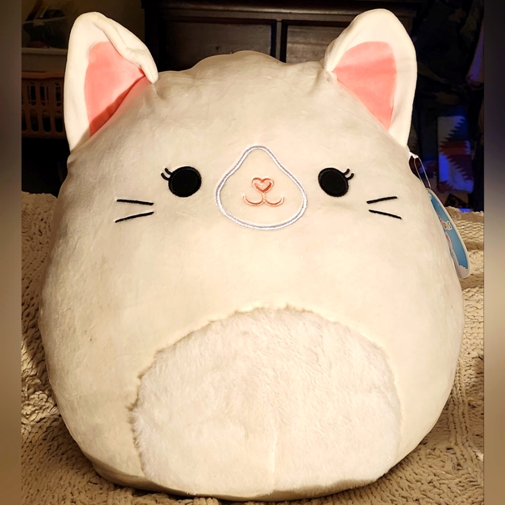 16" X-Large Kelsey White Cat Squishmallows HTF New!